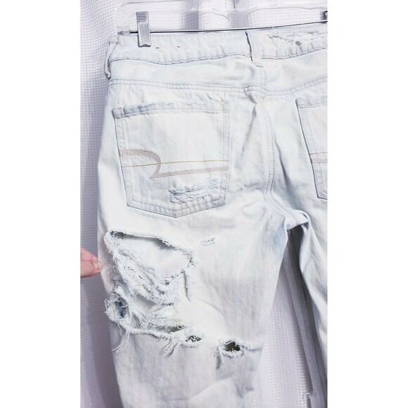 American Eagle Tomgirl Button Fly Destroyed Sexy Jeans Women's size 4 Regular - Picture 7 of 9